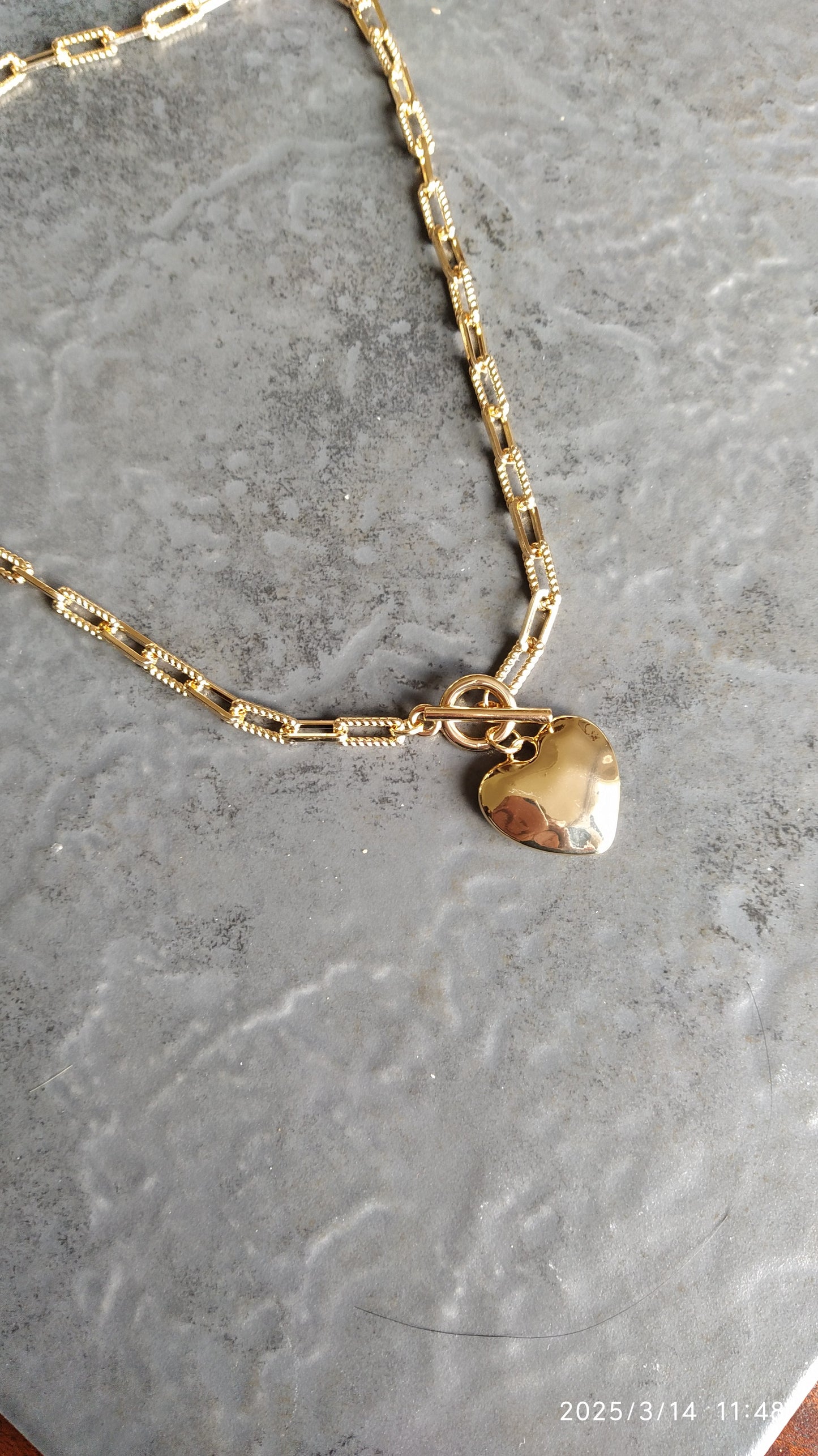 Amelia Necklace (Available gold or silver)
