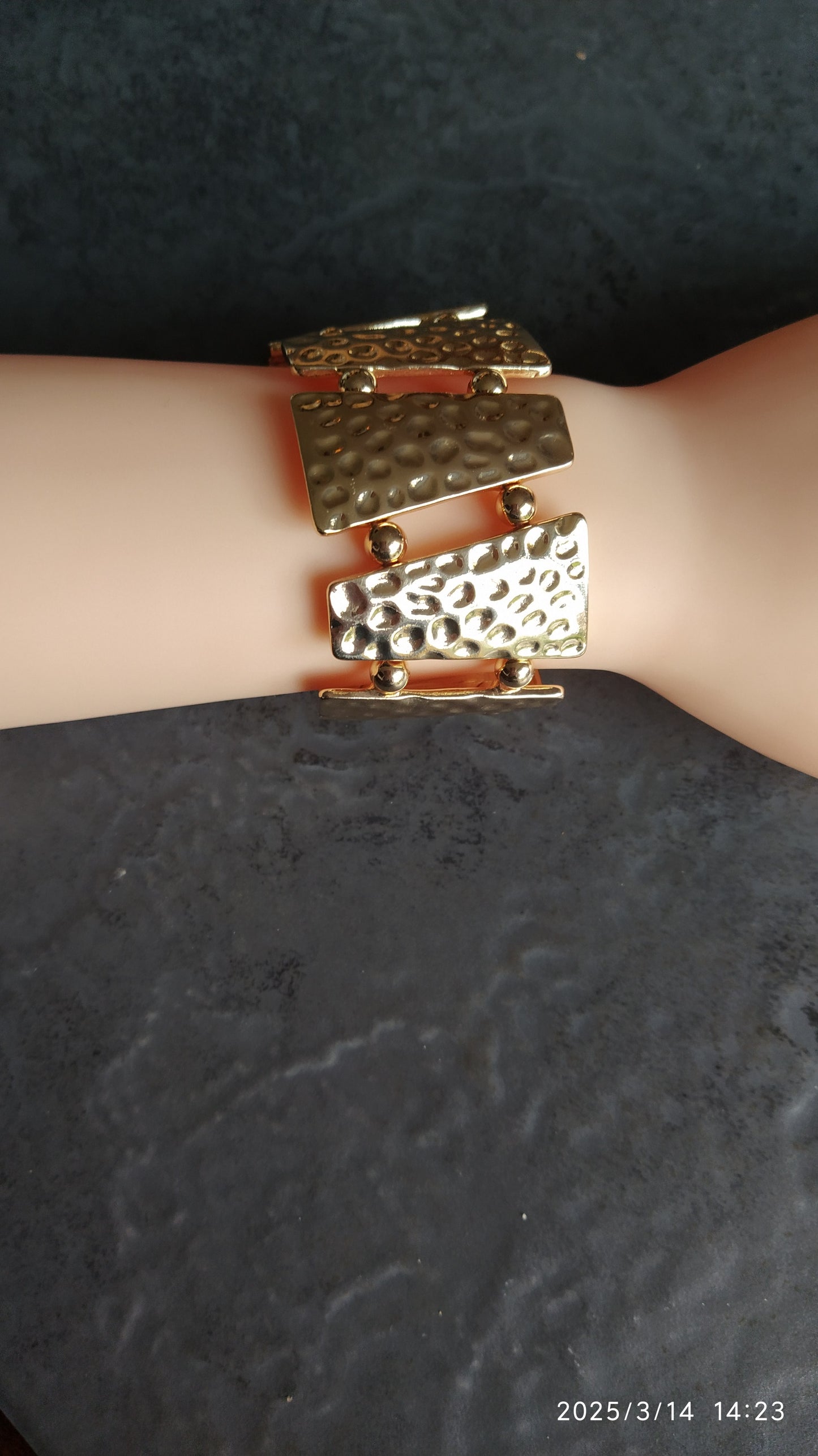 Deep triangle plate cuff (Available gold or silver tone)