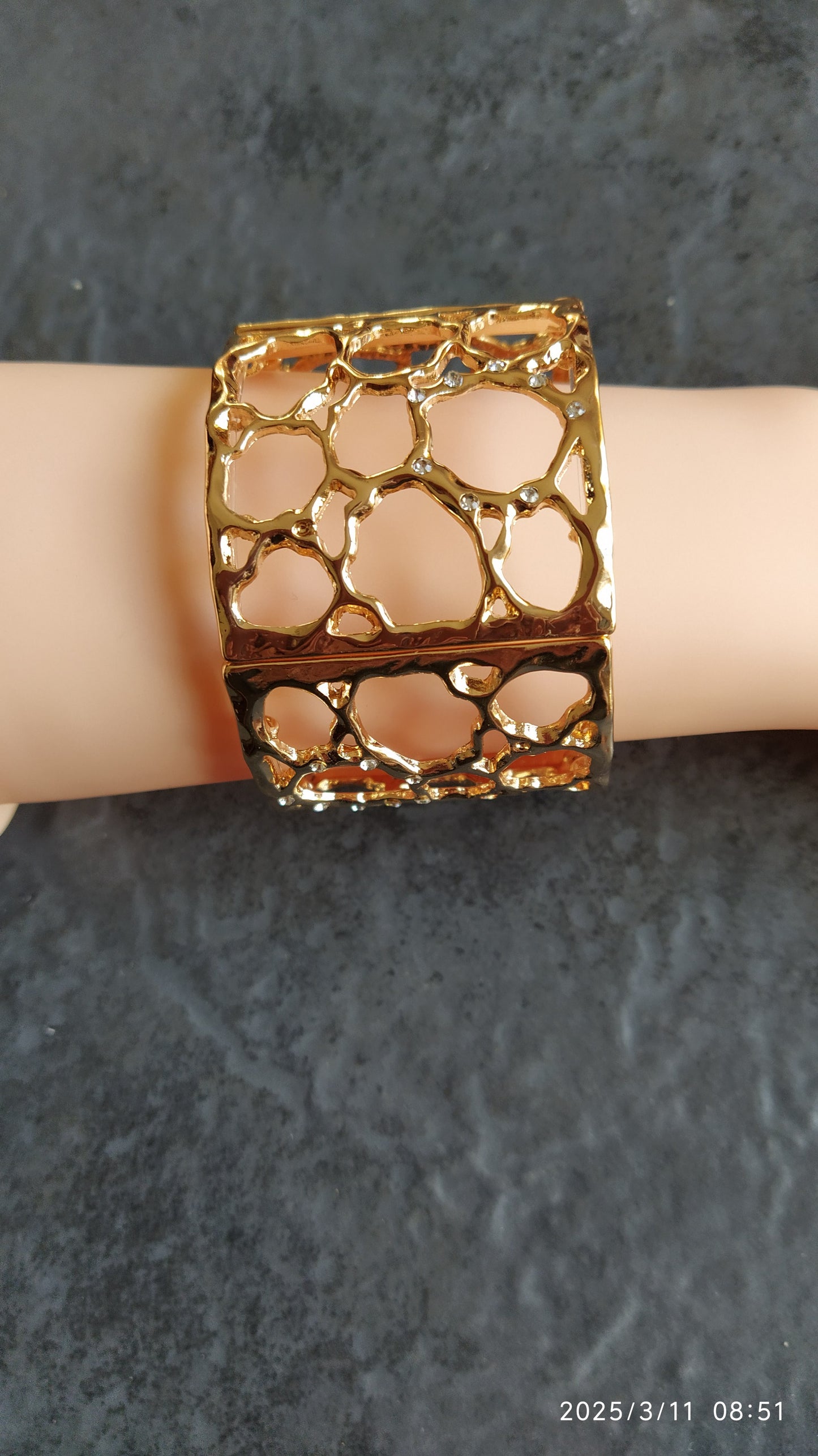 Abstract cuff (Available in silver or gold tone)